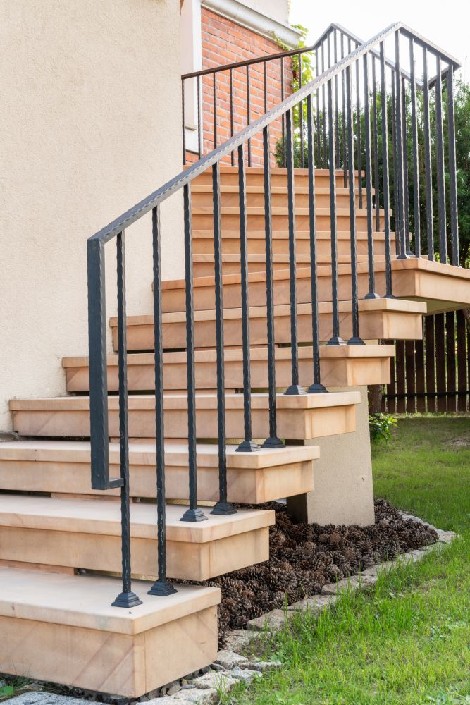 Custom Railings Installation | JointHomeServices.com
